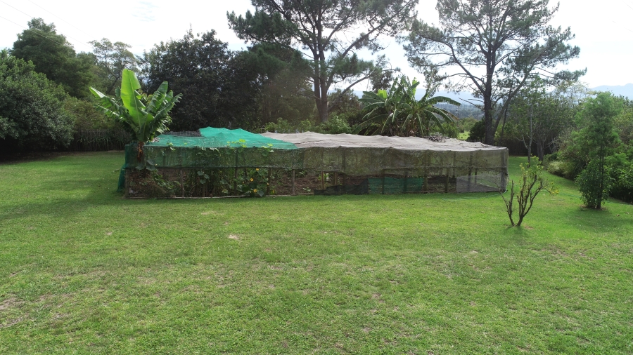 To Let 5 Bedroom Property for Rent in Rheenendal Western Cape